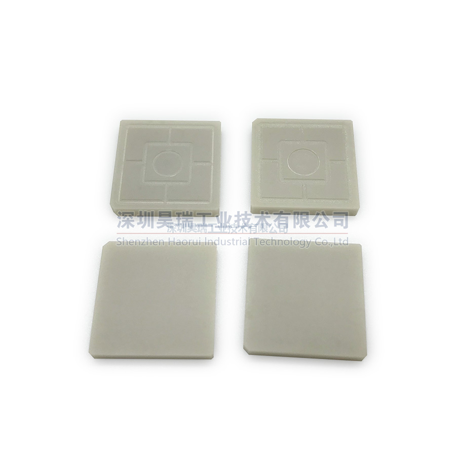 Aluminum nitride ceramic substrate, thermal conductive sheet