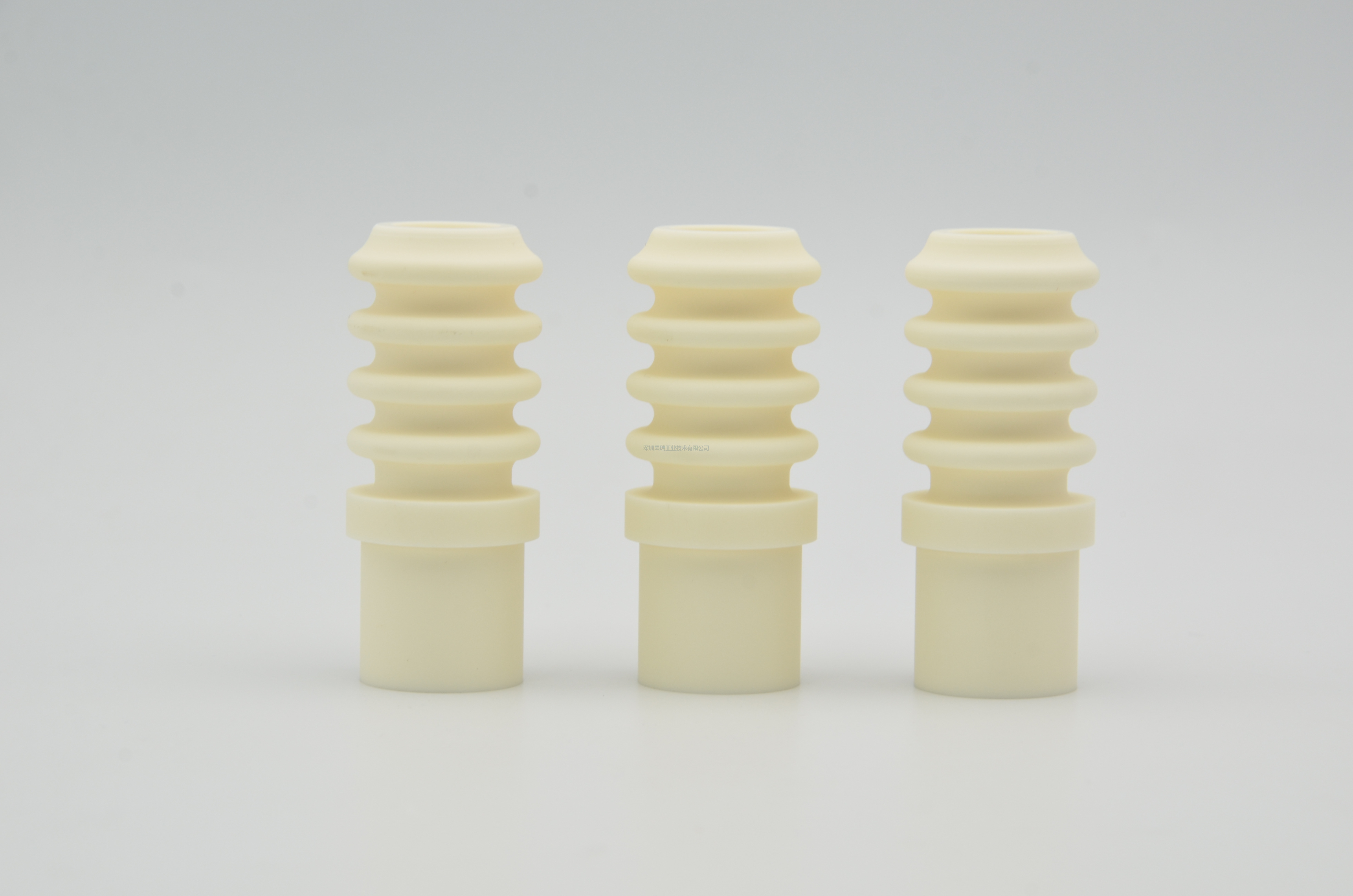 Alumina Ceramic Ribbed Insulator | Corrugated Al2O3 Insulation Sleeve for Heating Elements & Sensors