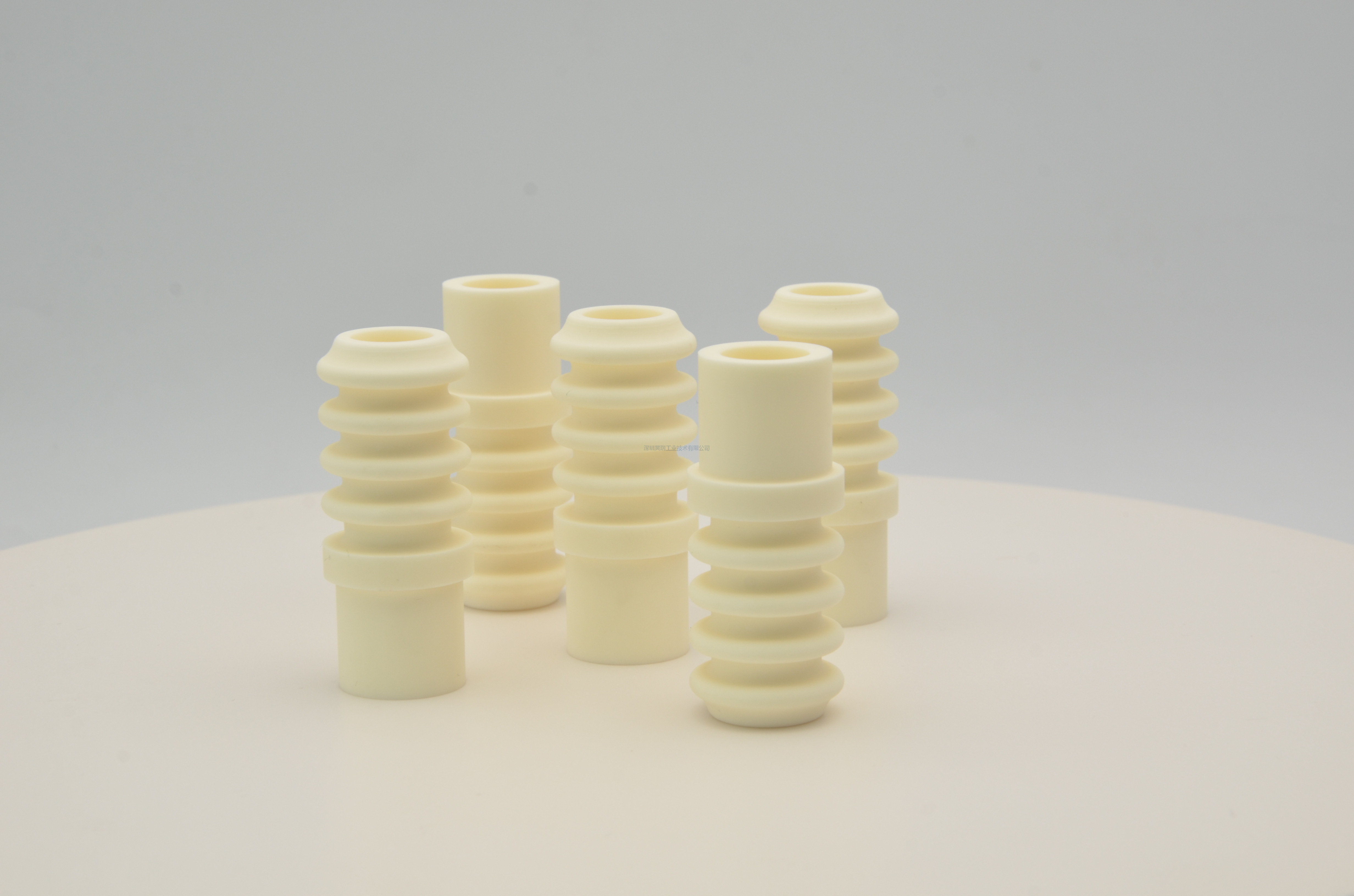 Alumina Ceramic Ribbed Insulator | Corrugated Al2O3 Insulation Sleeve for Heating Elements & Sensors